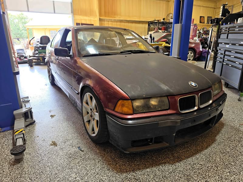 1993 BMW 3 Series - 325i Sedan 4D
