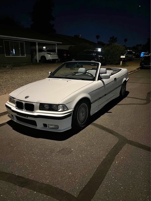 1994 BMW 3 Series - 325Ci Convertible 2D