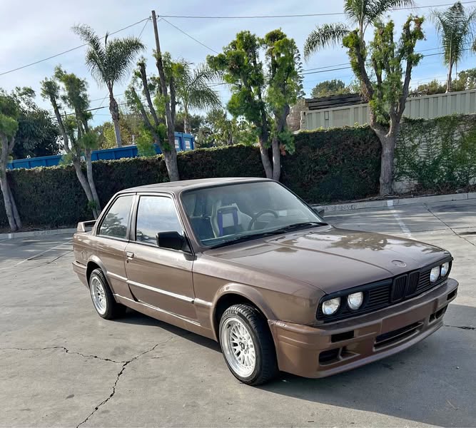 1985 BMW 3 Series - 325is Coupe 2D