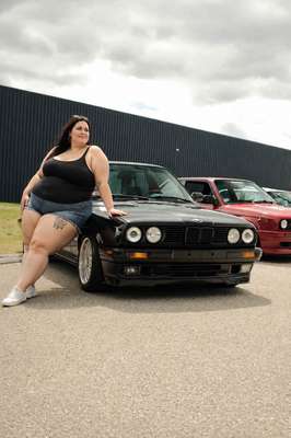 1989 BMW 3 Series - 325i Sedan 4D