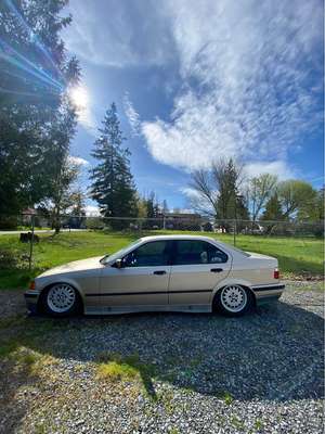 1994 BMW 3 Series - 318is Coupe 2D