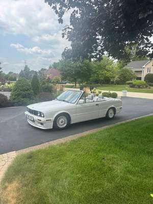 1992 BMW 3 Series - 325i Convertible 2D