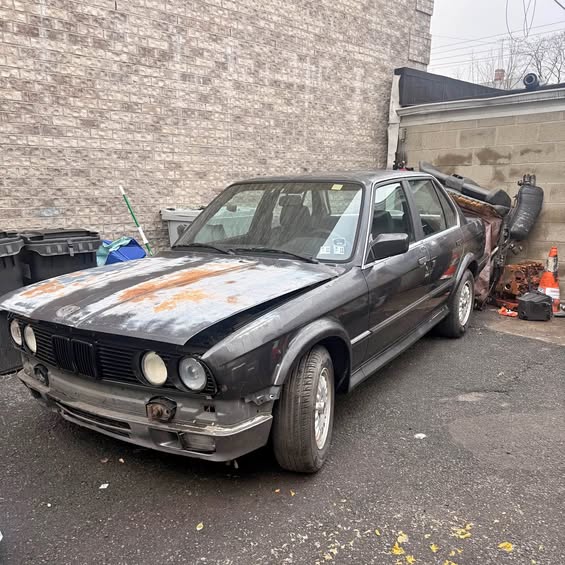 1989 BMW 3 Series - 325xi Sedan 4D