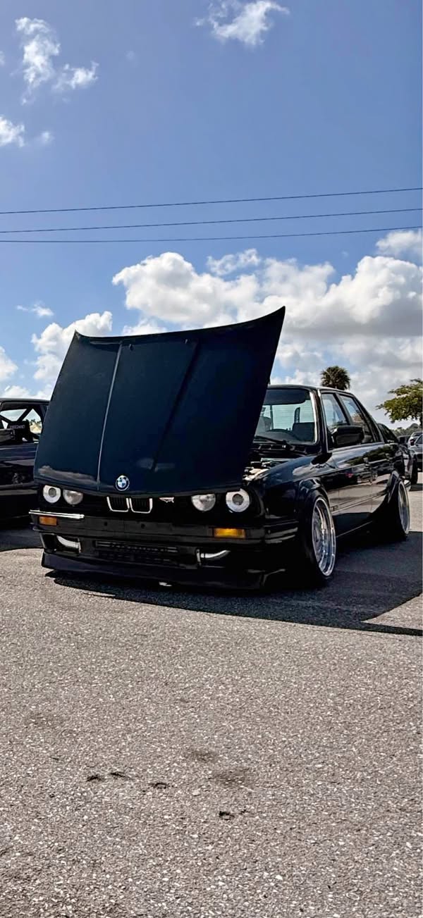 1989 BMW 3 Series - 325i Sedan 4D
