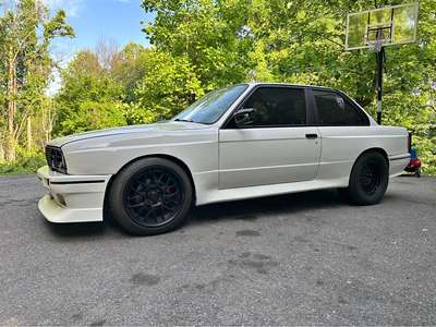 1985 BMW 3 Series - 318is Coupe 2D