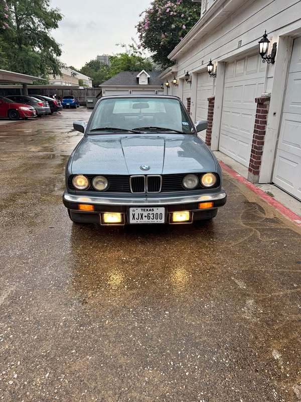 1988 BMW 3 Series - 325i Convertible 2D