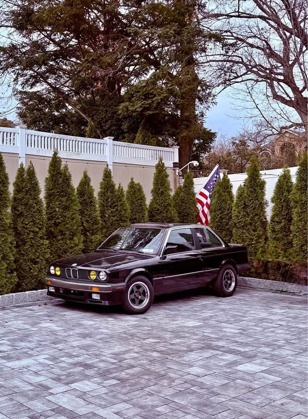 1987 BMW 3 Series - 325is Coupe 2D