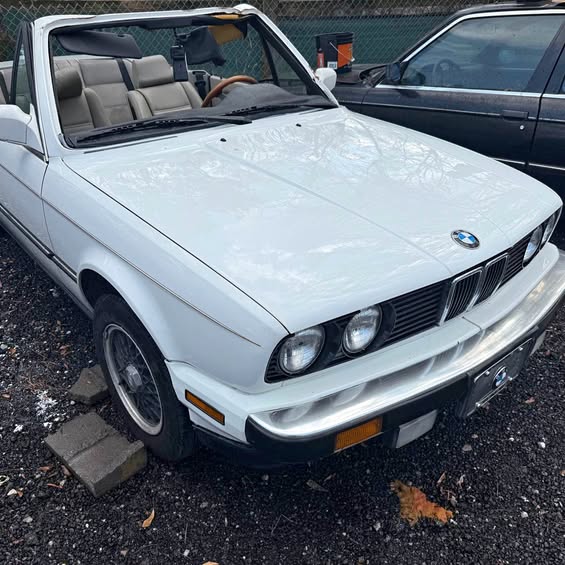 1987 BMW 3 Series - 325i Convertible 2D