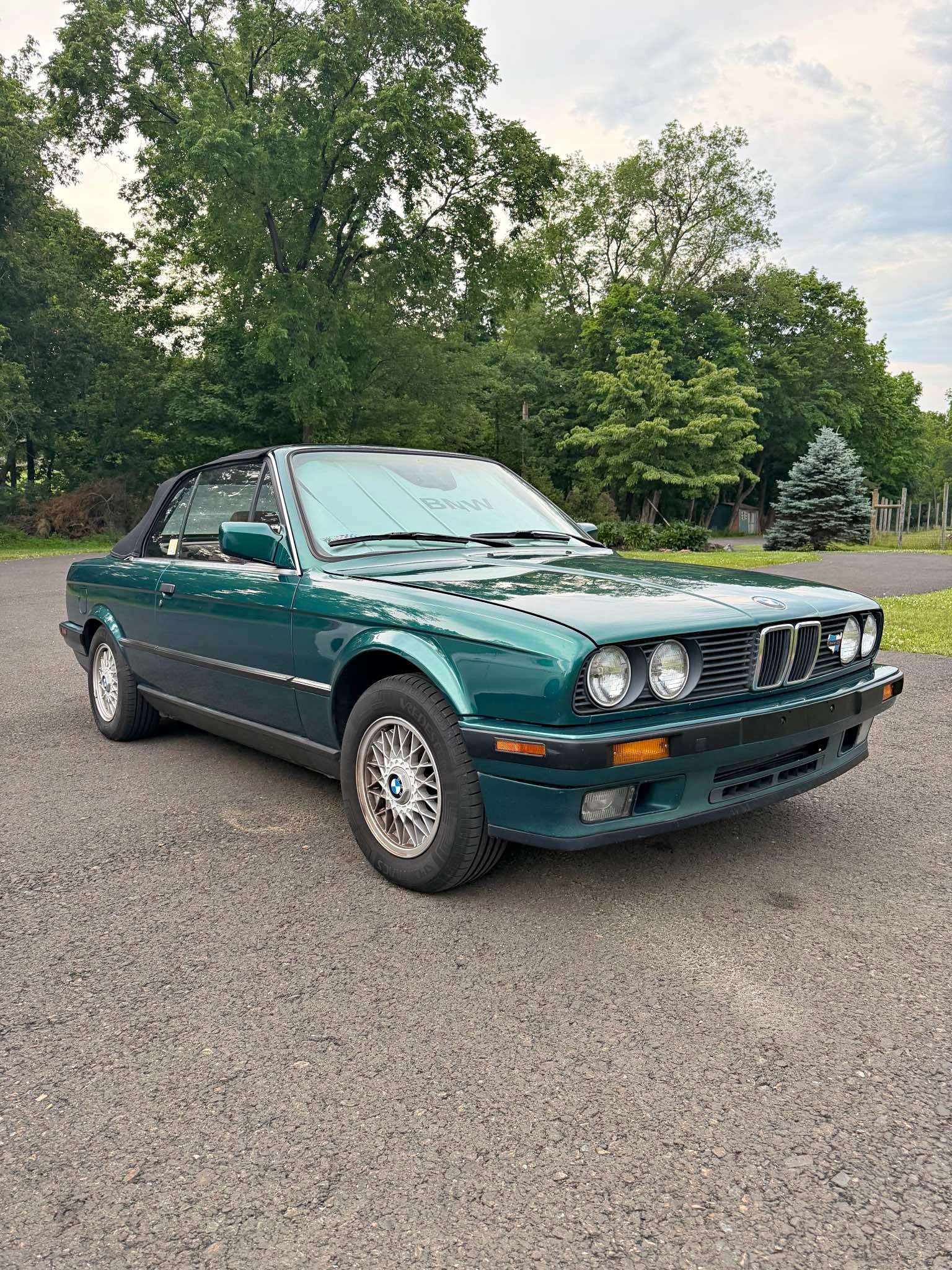 1992 BMW 3 Series - 325i Convertible 2D