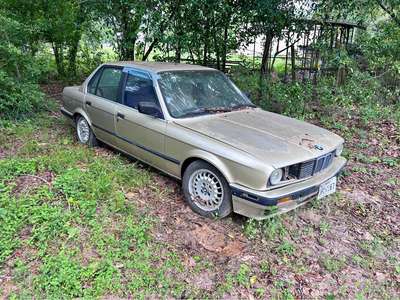 1990 BMW 3 Series - 325i Sedan 4D