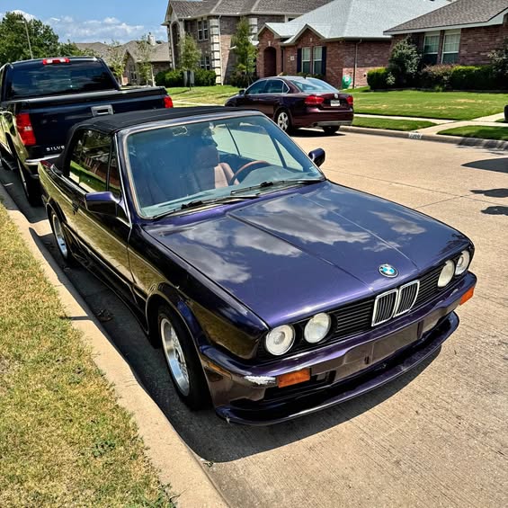 1988 BMW 3 Series - 325i Convertible 2D