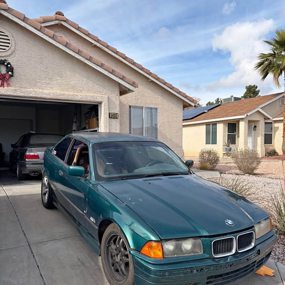 1992 BMW 3 Series - 325is Coupe 2D