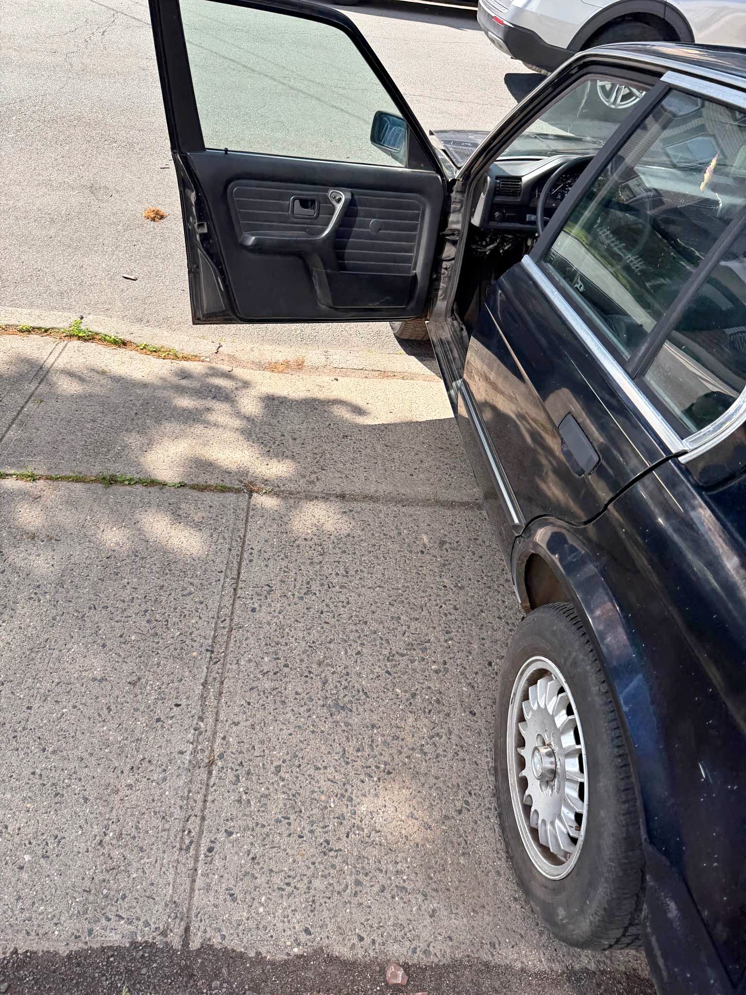 1985 BMW 3 Series - 325i Sedan 4D