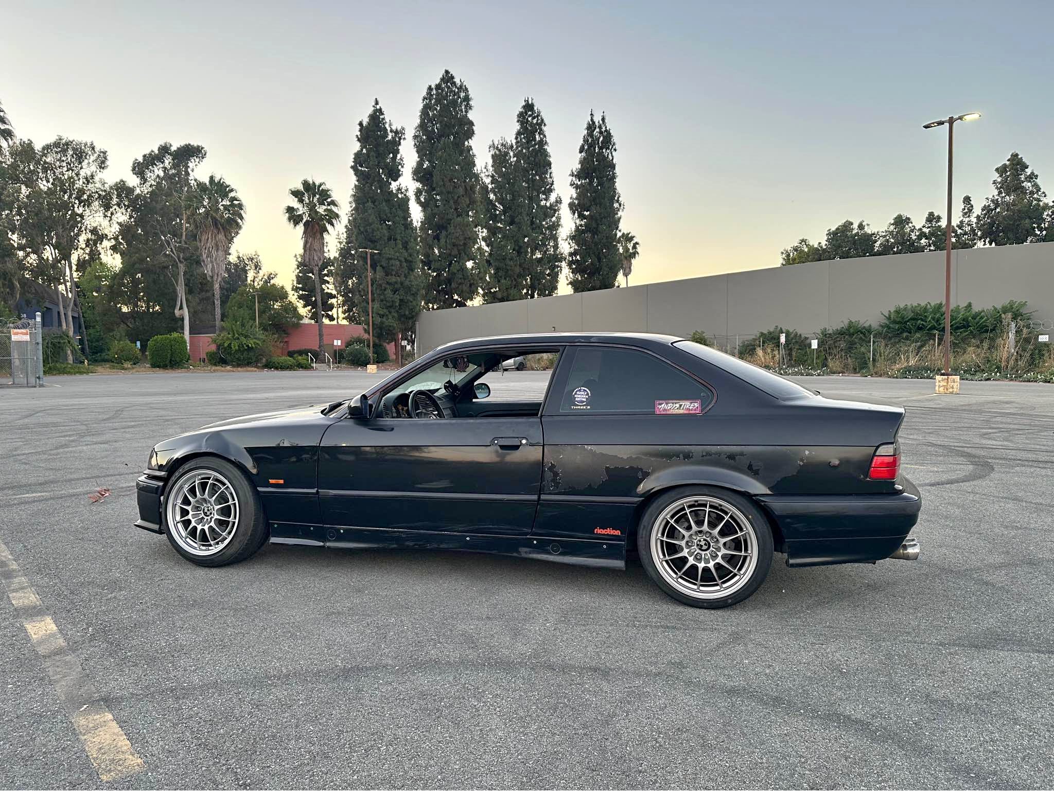 1993 BMW 3 Series - 325is Coupe 2D