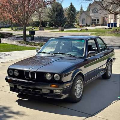 1988 BMW 3 Series - 325xi AWD Sedan 4D