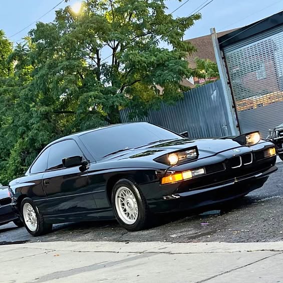 1994 BMW 8 Series - 850i Coupe 2D