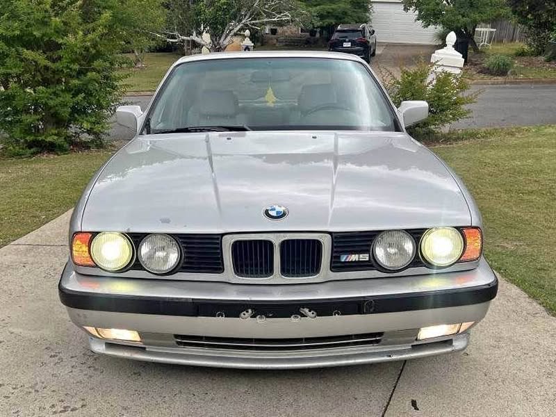 1991 BMW M5 - Sedan 4D