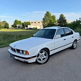 1991 BMW M5