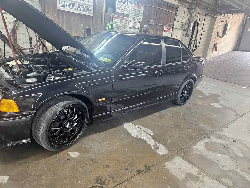 1997 BMW M3 - Sedan 4D