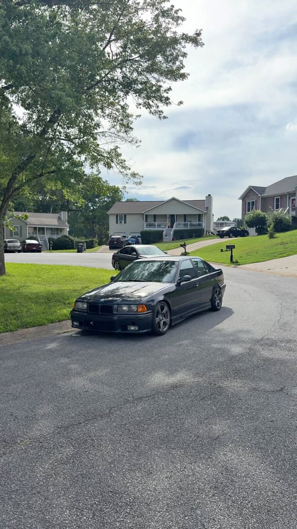 1993 BMW M3 - Sedan 4D