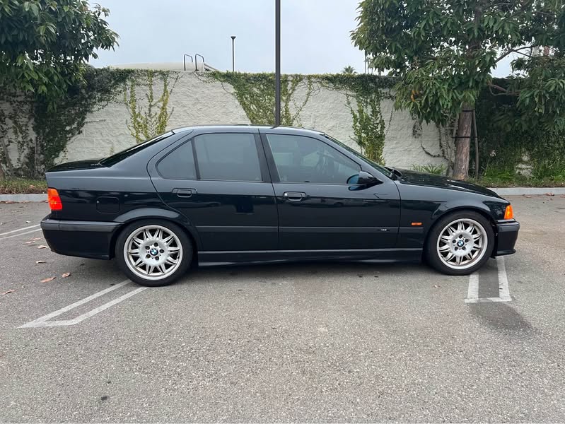 1997 BMW M3 - Sedan 4D