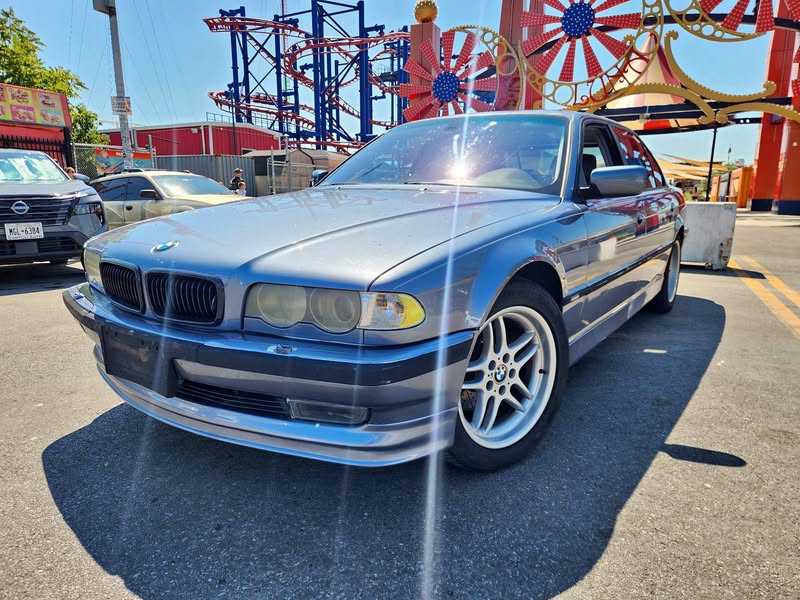 2001 BMW 7 Series - 740iL Sedan 4D