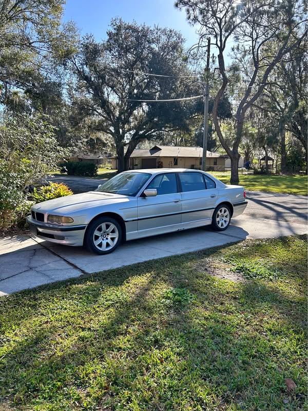 2001 BMW 7 Series - 740Li Sedan 4D