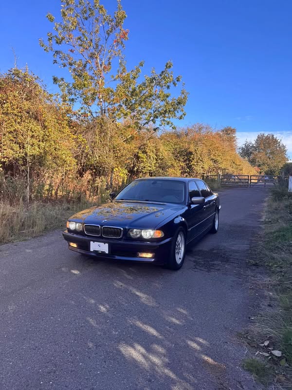 2001 BMW 7 Series - 740iL Sedan 4D