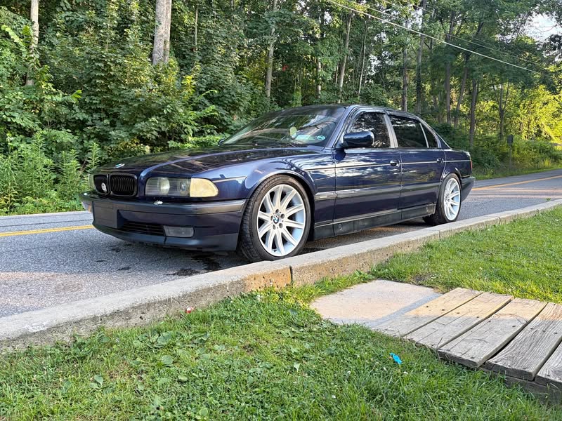 1996 BMW 7 Series - 740Li Sedan 4D