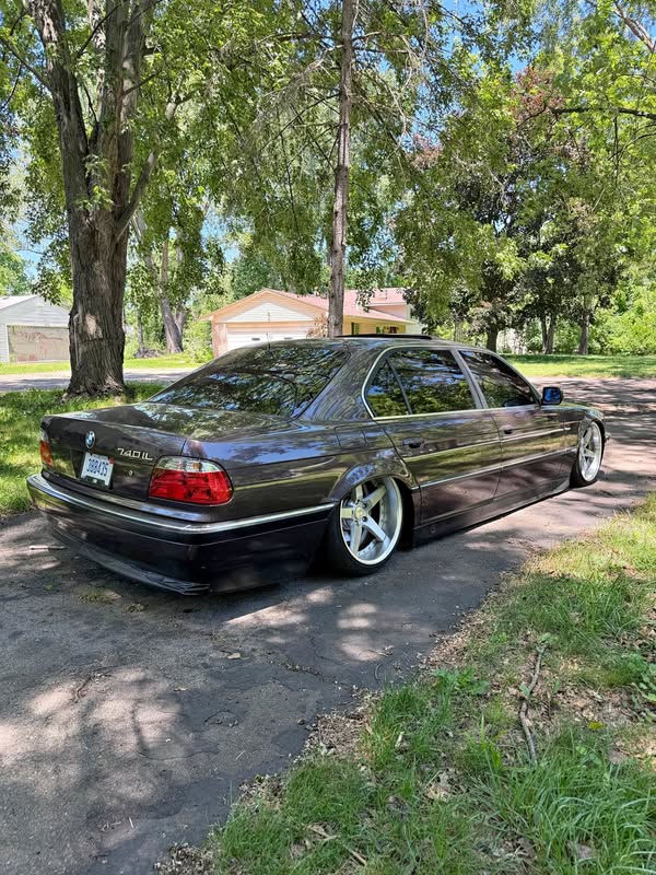 1998 BMW 7 Series - 740iL Sedan 4D
