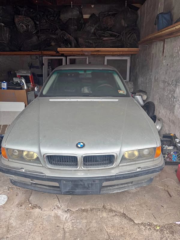 1997 BMW 7 Series - 740i Sedan 4D