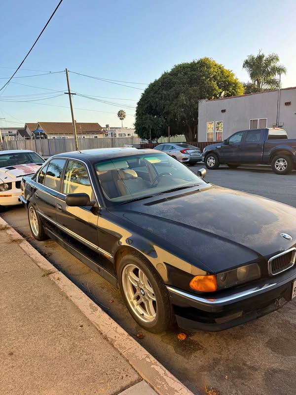 1996 BMW 7 Series - 740i Sedan 4D