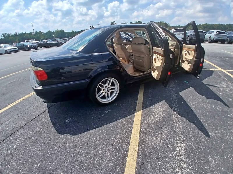 2001 BMW 7 Series - 740Li Sedan 4D