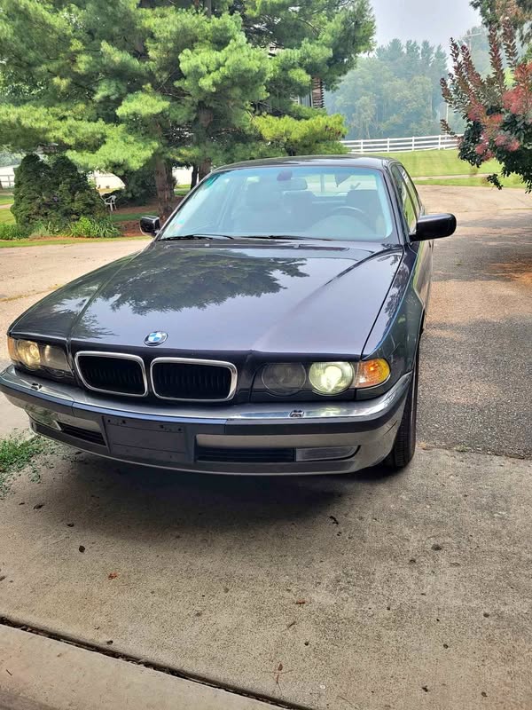 2001 BMW 7 Series - 745i Sedan 4D