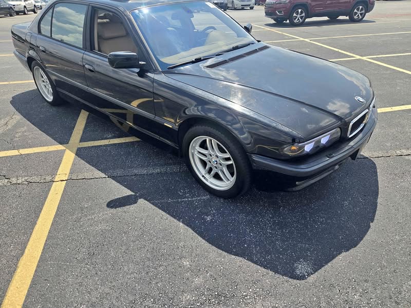 2001 BMW 7 Series - 740iL Sedan 4D