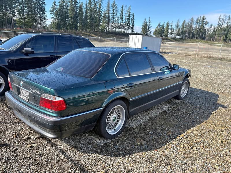 2001 BMW 7 Series - 740iL Sedan 4D