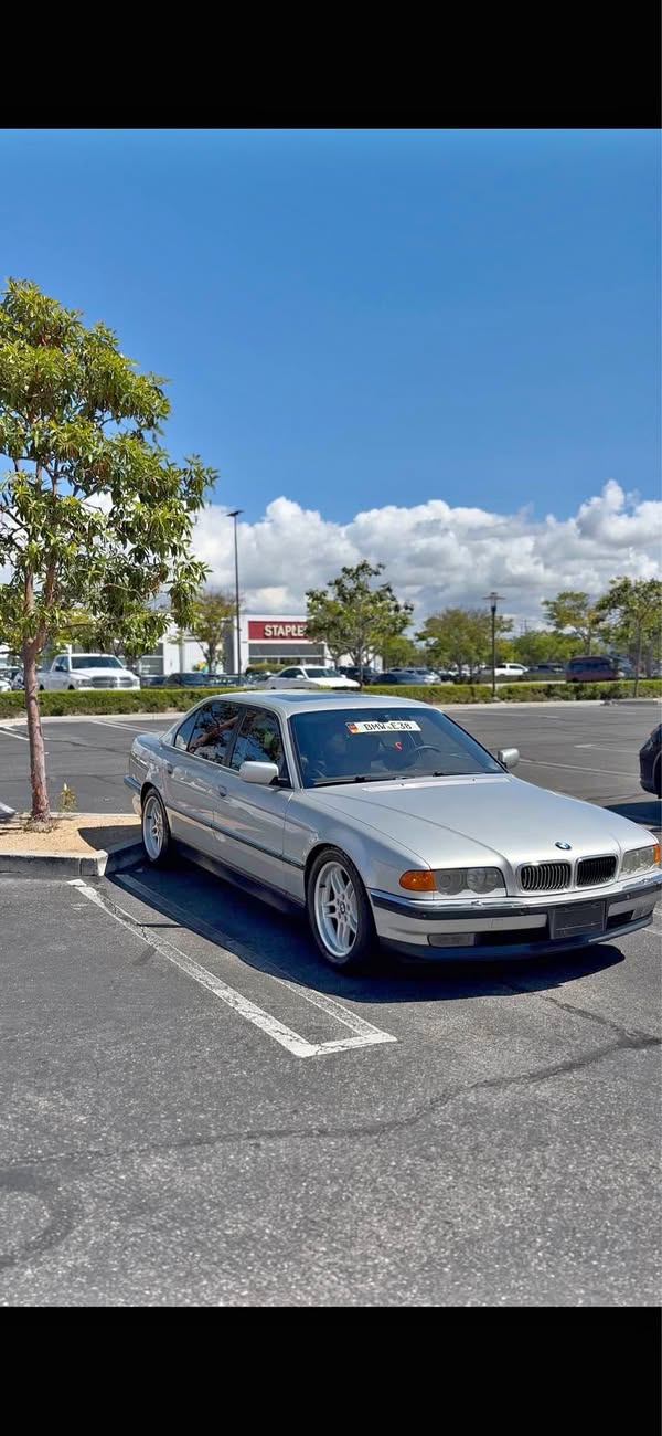 2000 BMW 7 Series - 740Li Sedan 4D