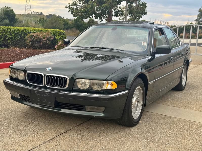2001 BMW 7 Series - 740iL Sedan 4D