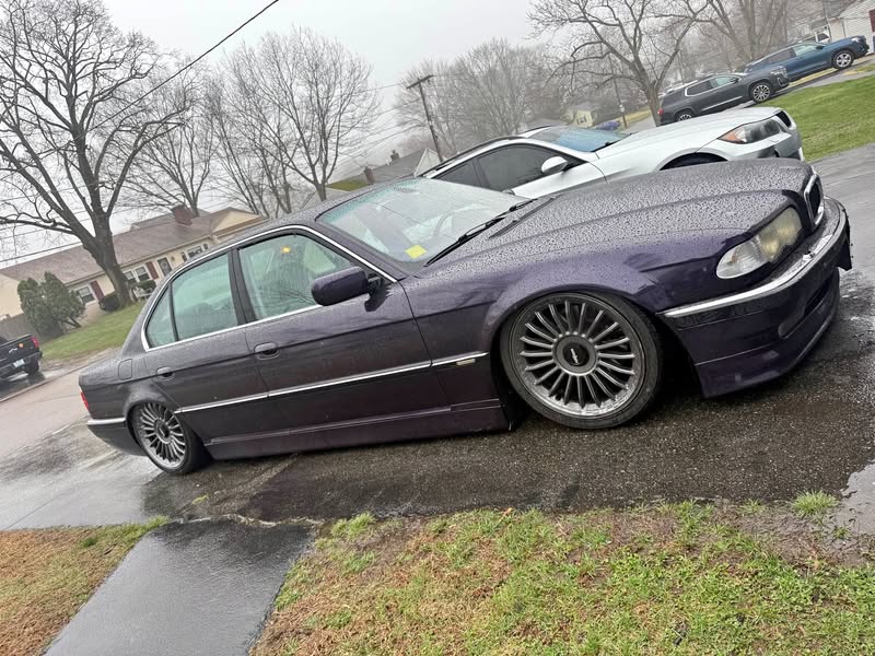 2001 BMW 7 Series - 740i Sedan 4D