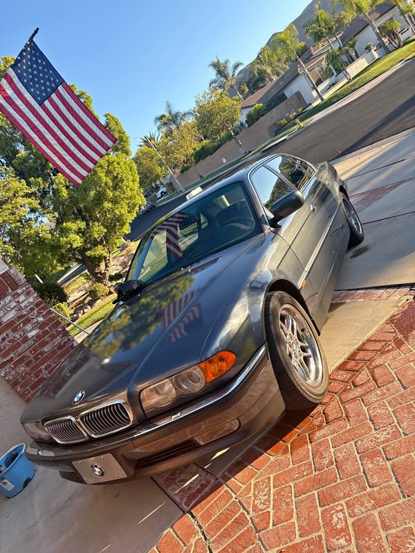 2000 BMW 7 Series - 740Li Sedan 4D