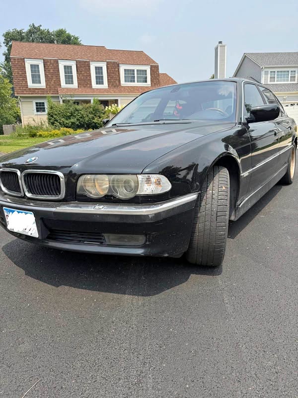 2000 BMW 7 Series - 740iL Sedan 4D