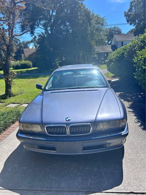 2001 BMW 7 Series - 740iL Sedan 4D