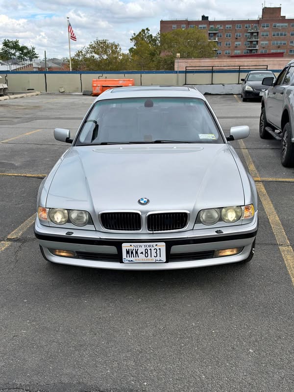 2001 BMW 7 Series - 740i Sedan 4D
