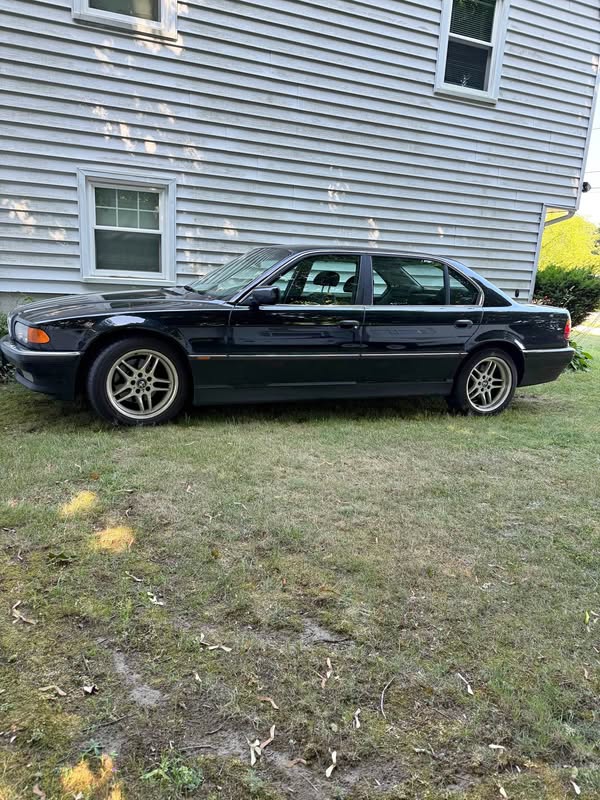 2000 BMW 7 Series - 740Li Sedan 4D