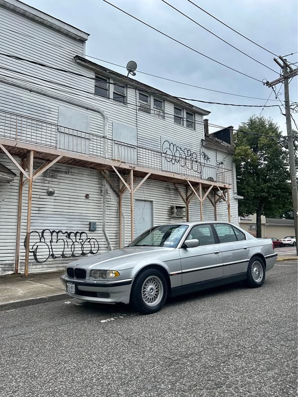 2000 BMW 7 Series - 740i Sedan 4D