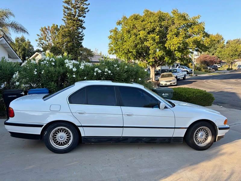 1998 BMW 7 Series - 740i Sedan 4D