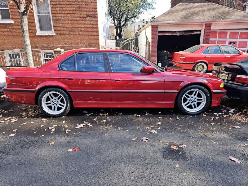 2001 BMW 7 Series - 740i Sedan 4D