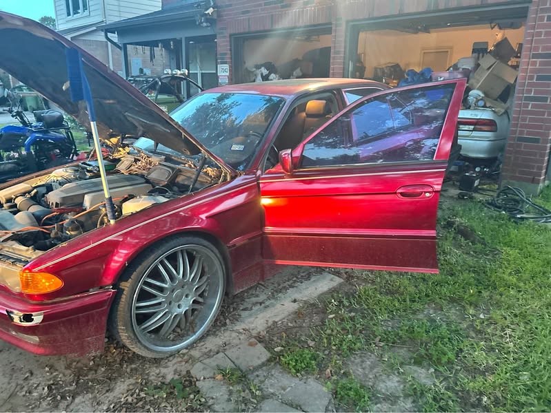 2000 BMW 7 Series - 740i Sedan 4D