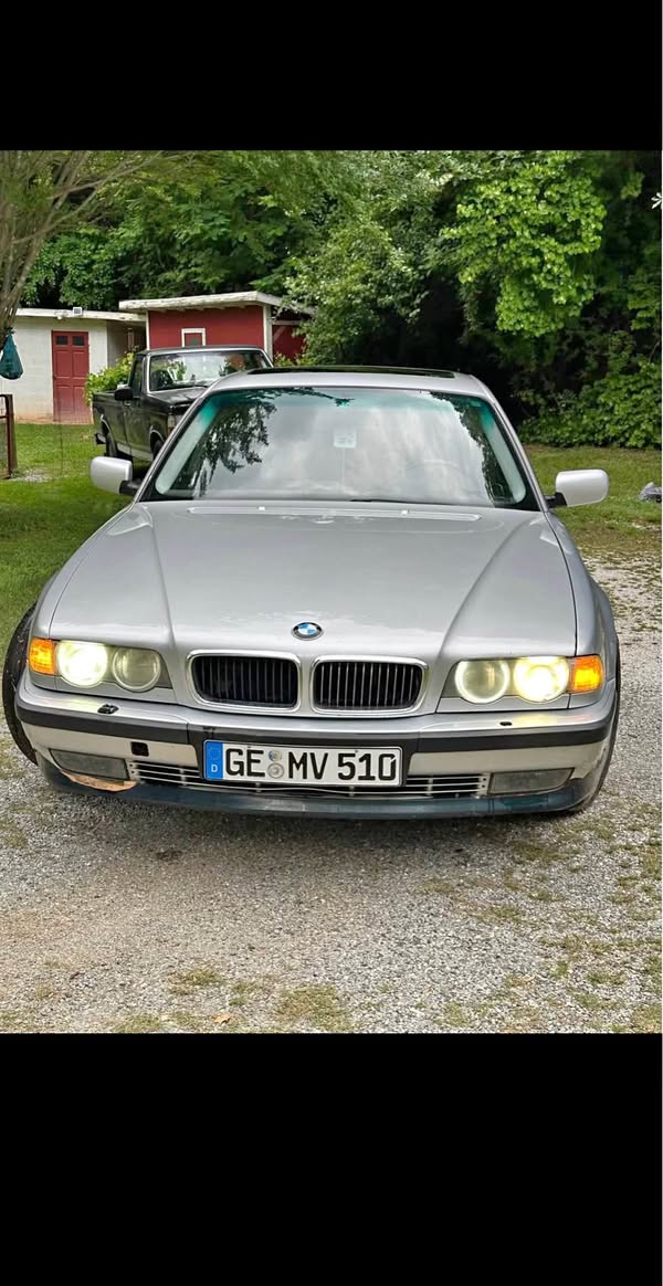2001 BMW 7 Series - 740i Sedan 4D