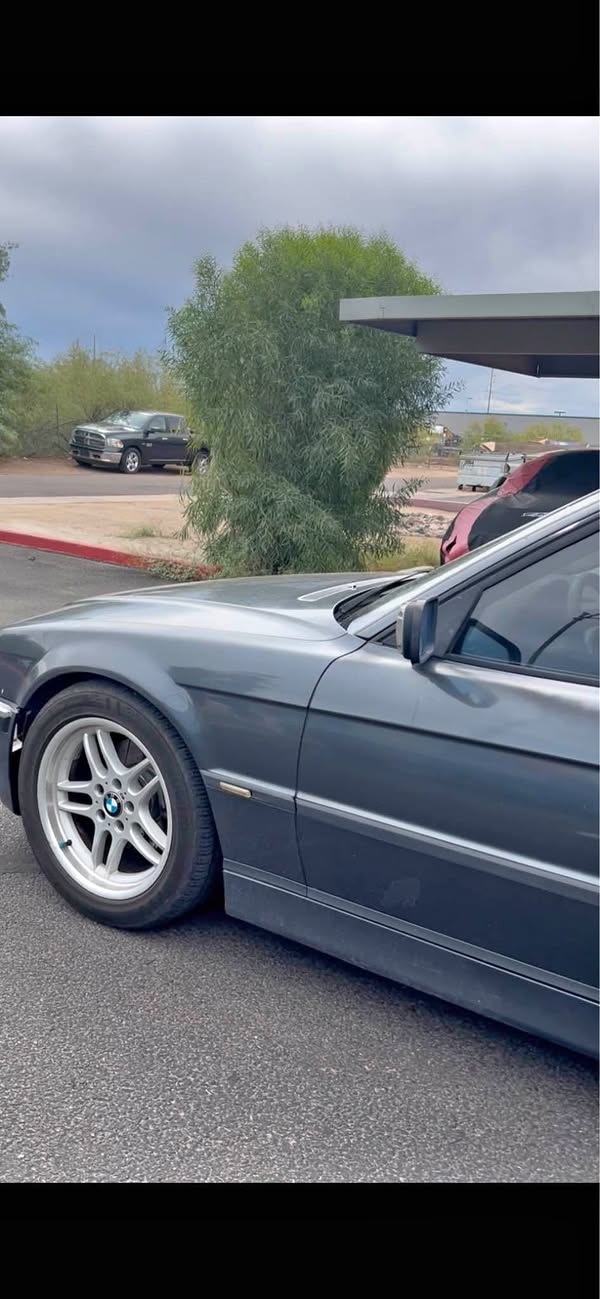 2001 BMW 7 Series - 740iL Sedan 4D